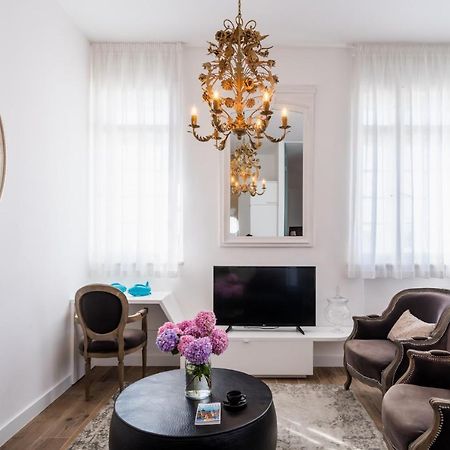Ah Design Apartments Deluxe Опатия Екстериор снимка