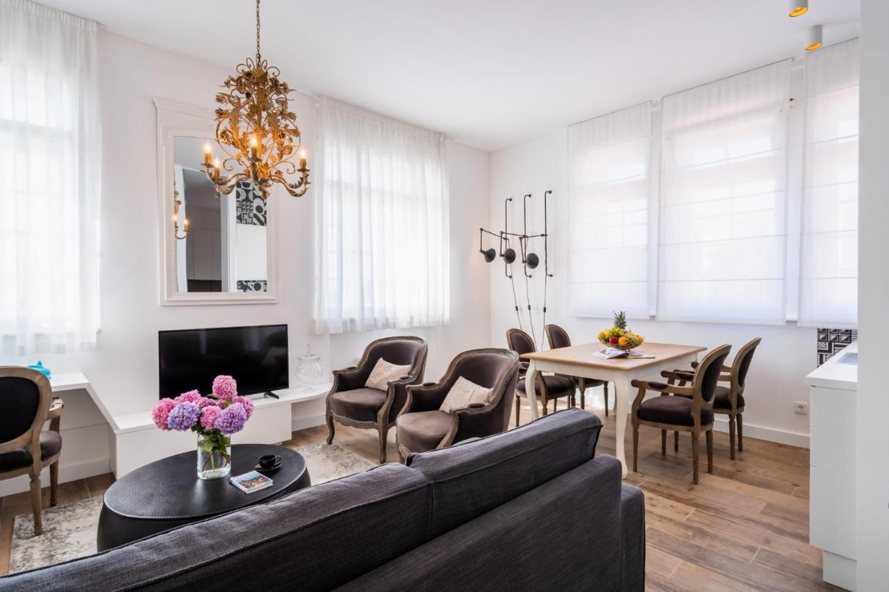 Ah Design Apartments Deluxe Опатия Екстериор снимка